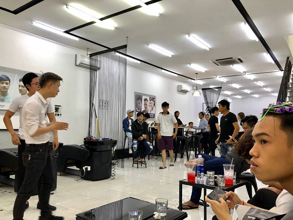 Salon 30Shine - thương hiệu cắt tóc nam đẹp ở Hoàng Mai “ai chẳng biết”