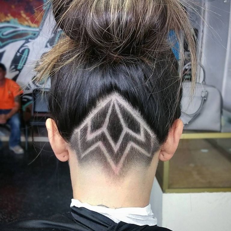 Tại sao Tattoo hair lại được yêu thích đến vậy  Barber Shop Vũ Trí