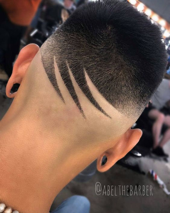 Kiểu tóc Undercut Buzz Cut With Design (Buzz Cut Tattoo)
