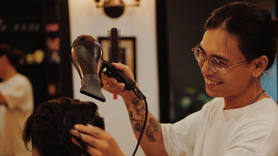 Top 9 tiệm cắt tóc đẹp ở Quận 7 không thể bỏ qua  Floritaquan7