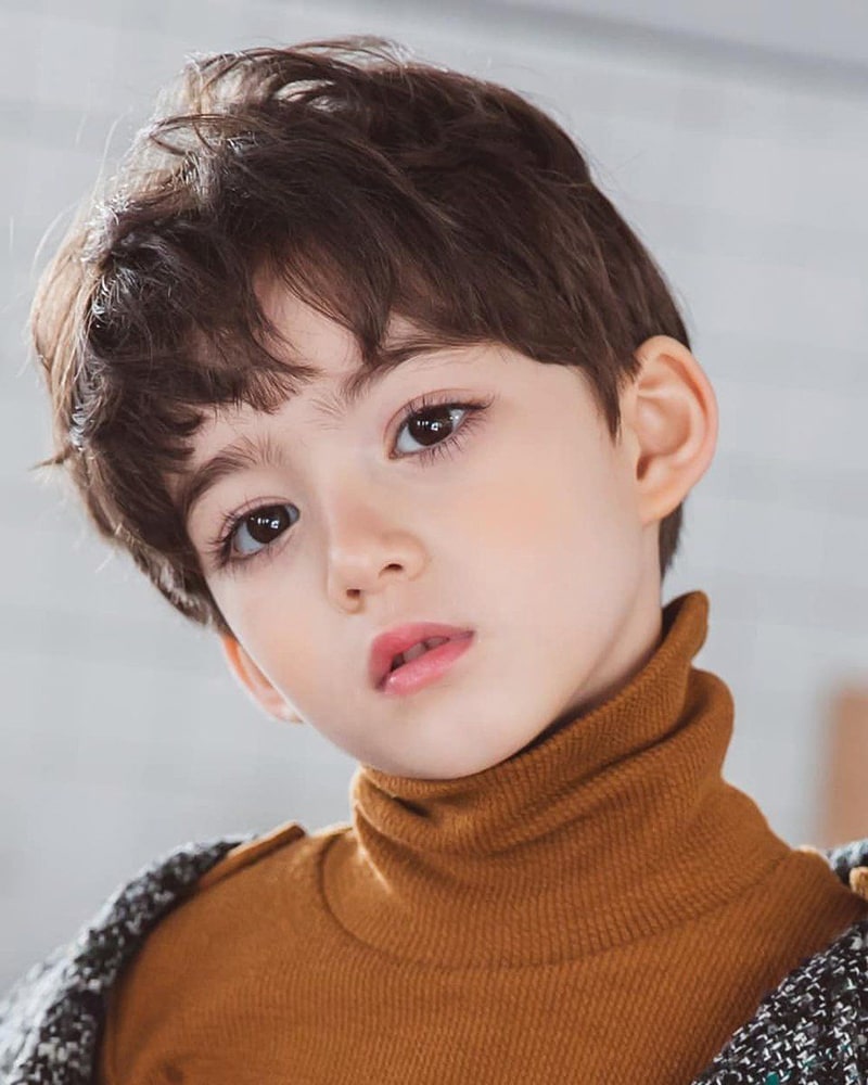 Kiểu tóc nam đẹp trẻ em xoăn nhẹ Hàn Quốc