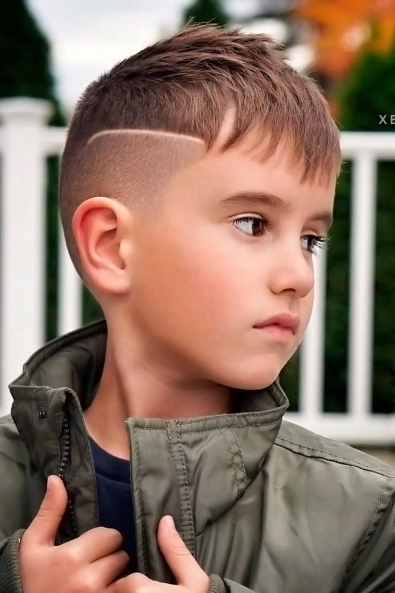 Tổng hợp các kiểu tóc cho bé trai ba mẹ nên tham khảo ngay nhé!